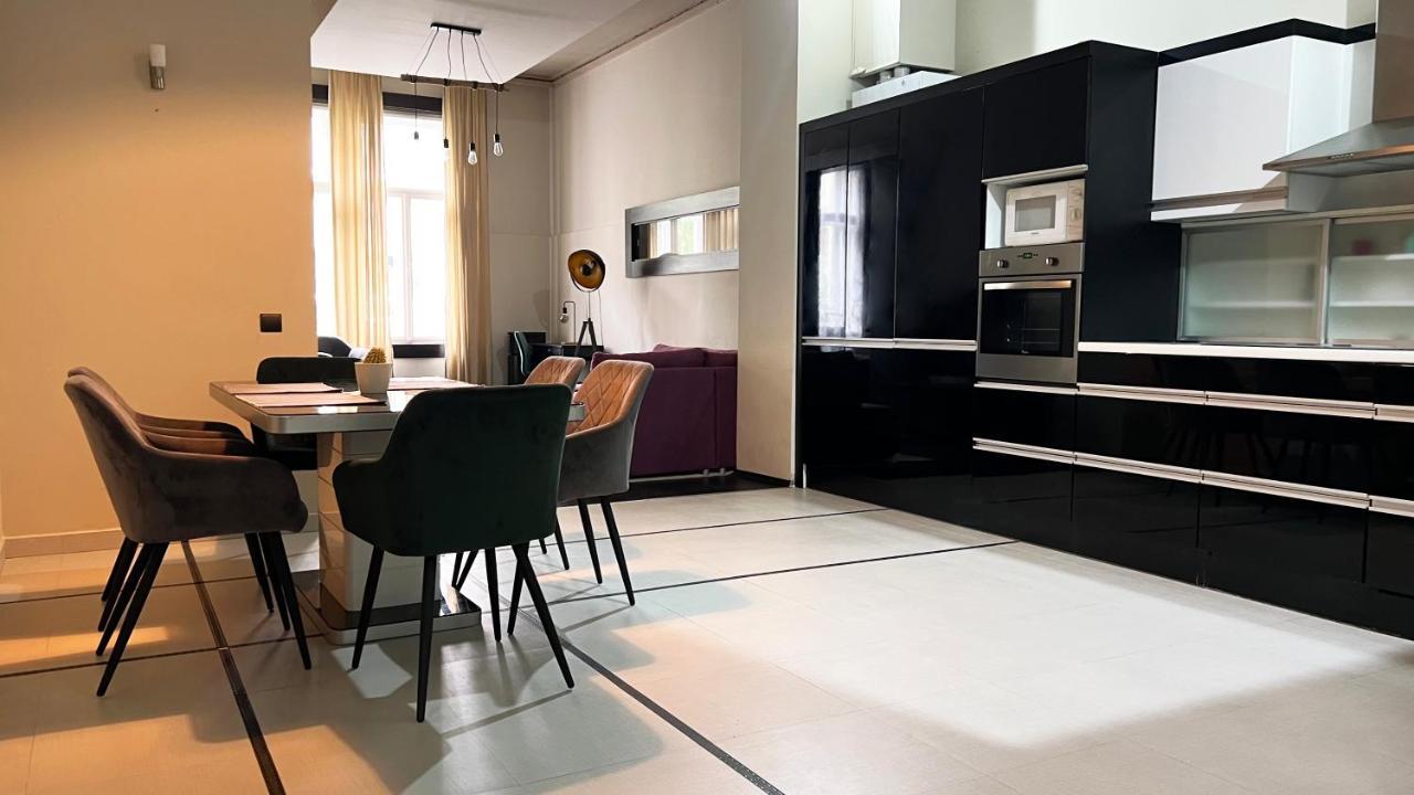 Deluxe Cosmopolitan Apartment Budapest Eksteriør billede